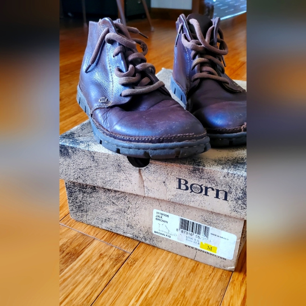 Born Jax brown 9.5 men's boot